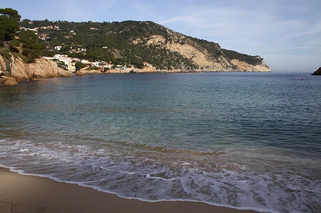 Compte enrere per salvar la cala d’Aiguafreda de l’especulació urbanística, un dels últims trams verges de la costa de Begur