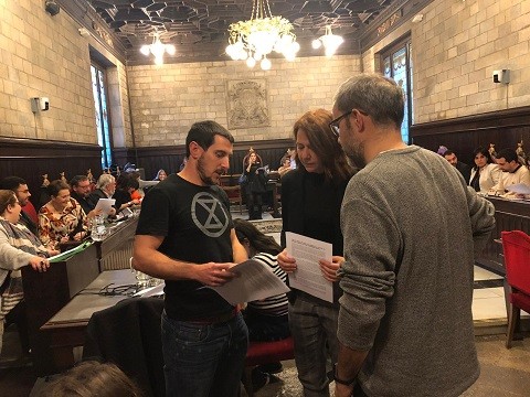 La plataforma Girona pel Clima, de la qual formem part, lliura una carta al Govern de Girona per emplaçar-lo a concretar polítiques destinades a fer front a l’Emergència Climàtica